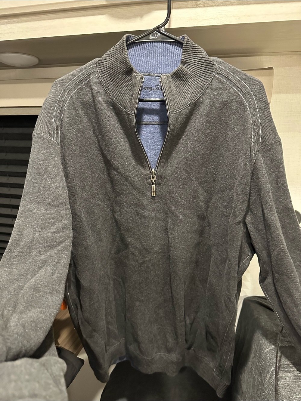 Tommy Bahama Men's Gray Half-Zip Sweater Reversible  size L
